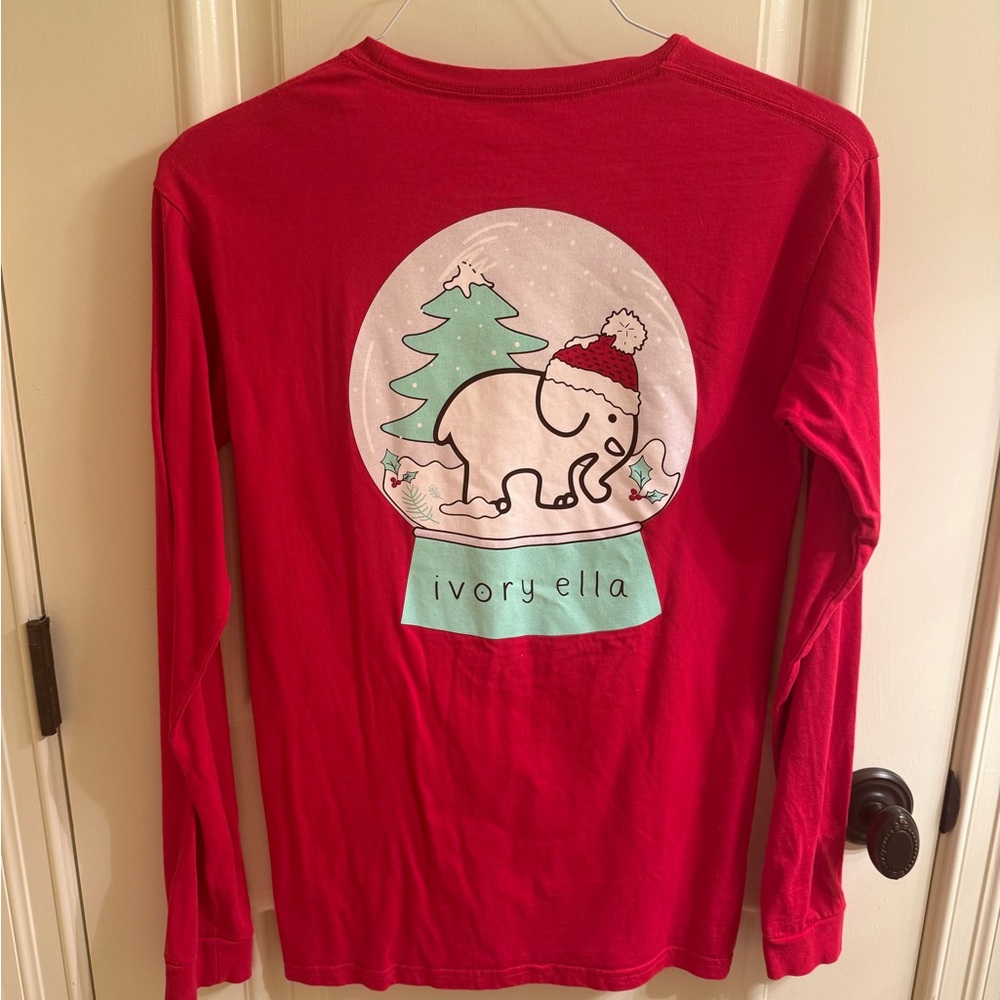 Red Ivory Ella long sleeve pocket snow globe Christmas tee